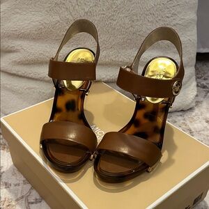 Beautiful Michael Kors Brown Heeled Sandals